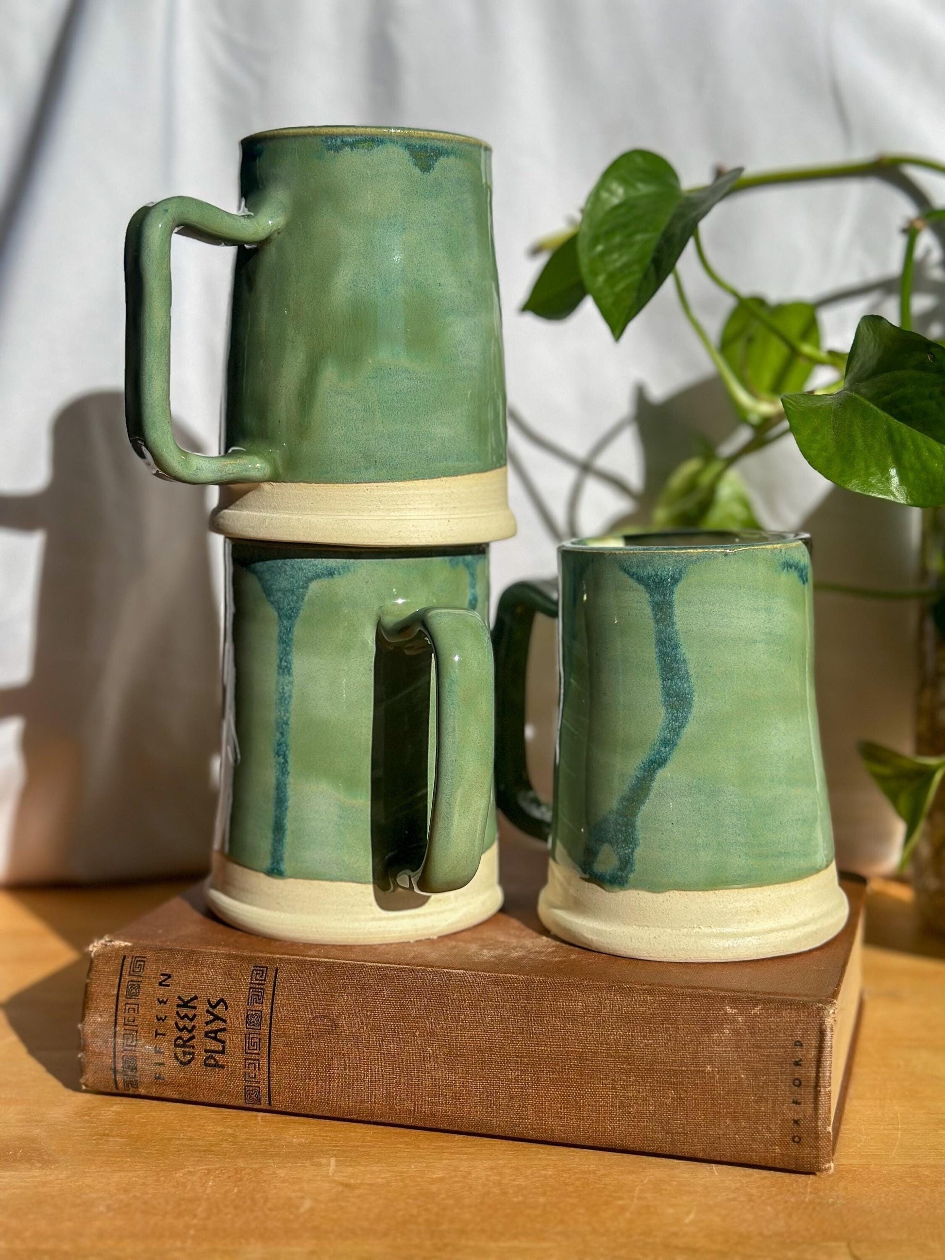 set of three mugs green