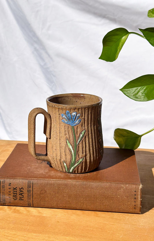 Wildflower Vertical Carved Mug