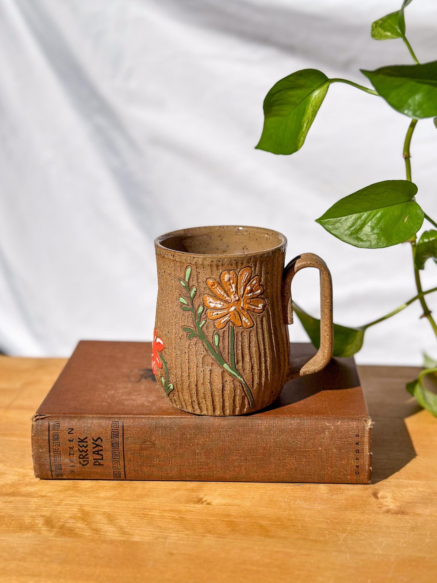 Wildflower Vertical Carved Mug