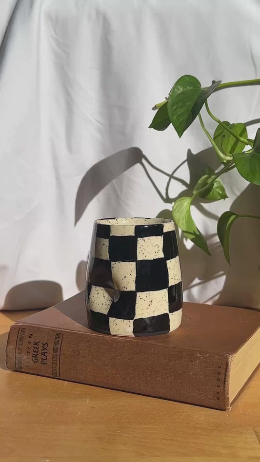 Checkered Ceramic Tumbler – Artisan Cup